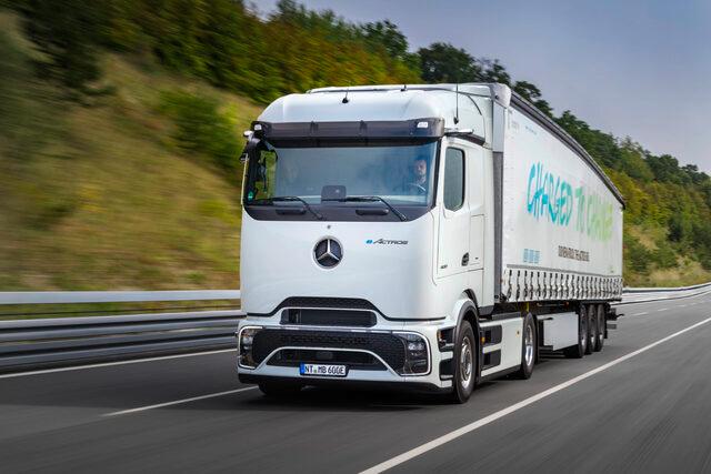 Mercedes-Benz Trucks impegna l’eActros 600 nella prova su strada più lunga della storia dell’azienda