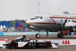 J TCS Racing R9 Berlin 001 0