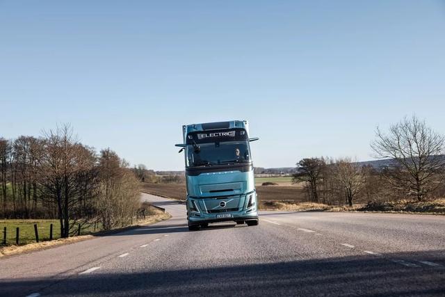 Volvo riceve un ordine per 300 camion elettrici da DSV