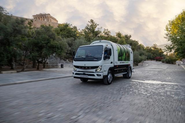 Elettromobilità per tutte le applicazioni: FUSO presenta all’IAA Transportation l’eCanter a trazione completamente elettrica con un’ampia gamma di allestimenti e le più recenti dotazioni di sicurezza