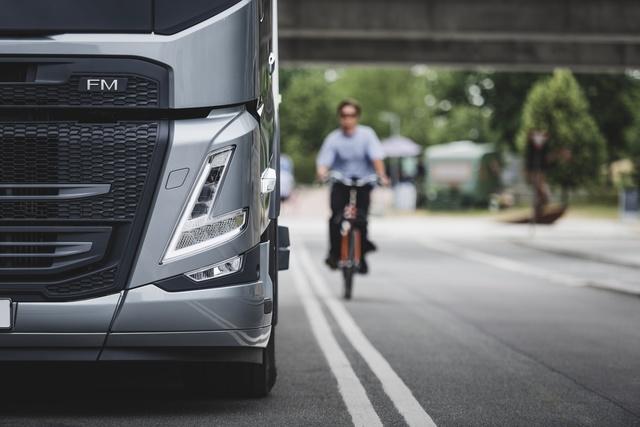 Volvo Trucks ottiene cinque stelle in un test di sicurezza indipendente