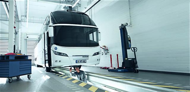 MAN BusTopService: la soluzione ideale per l'assistenza degli autobus MAN e NEOPLAN