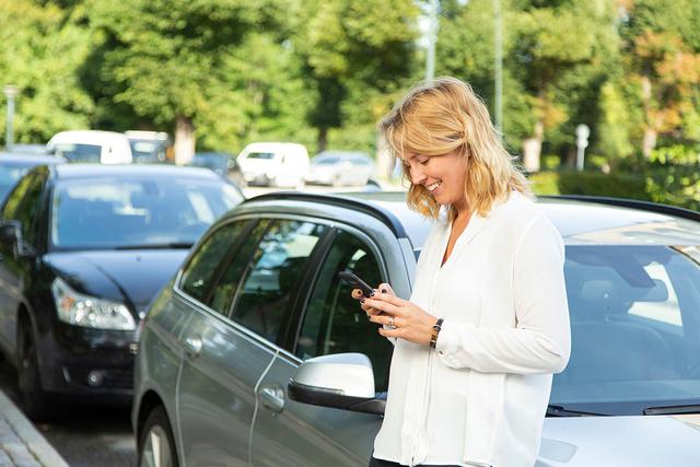 DKV Mobility offre nuovi servizi digitali per il parcheggio