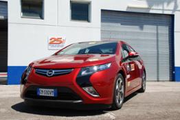 Opel Ampera partecipa alla 25 ore di Magione