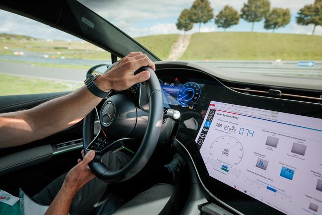 bosch-steer-by-wire-interior