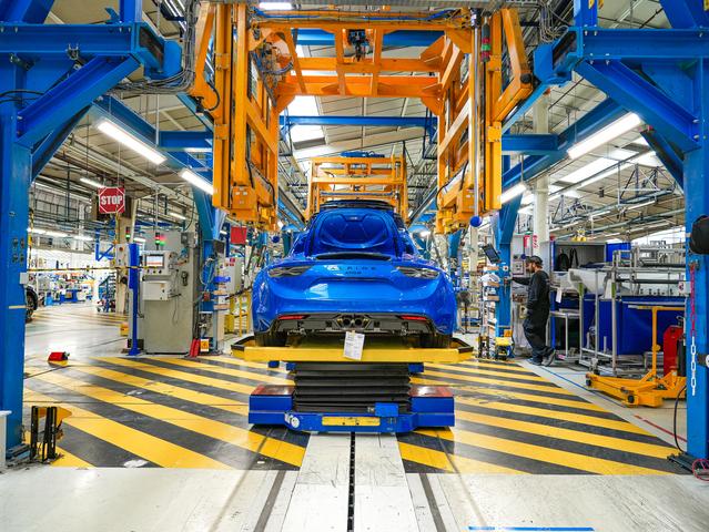 35,000 Alpine A110 produced at Dieppe (3)