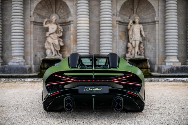 03 2609 BUGATTI Chantilly Recap