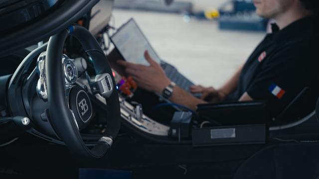 07 2610 BUGATTI-Tourbillon-BTS-Ep19