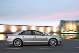 Audi S8 â€“ Photos