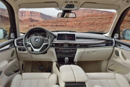 BMW X5 xDrive50i - interni