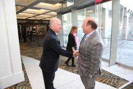 Detroit Mayor Mike Duggan Visits NAIAS