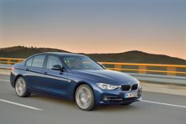 BMW 3 Series Sedan - Model Sport Line