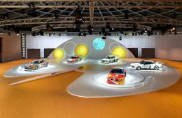 Photos - 40 year anniversary of the BMW Art Cars at Concorso d'Eleganza