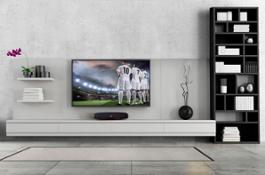 Lifestyle Image - Boost TV (Living Room, Sport)