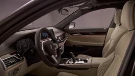The new BMW M760Li xDrive - Interior