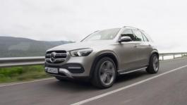 The new Mercedes-Benz GLE - Driving Scenes