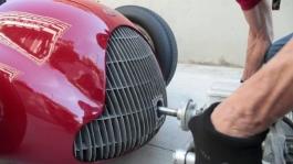La partenza dell'Alfetta dal Museo Storico Alfa Romeo di Arese