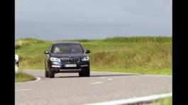 BMW X3 xDrive30e social