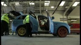 Footage of Rollover Crash Testing of the All-New Range Rover Sport at TRL.